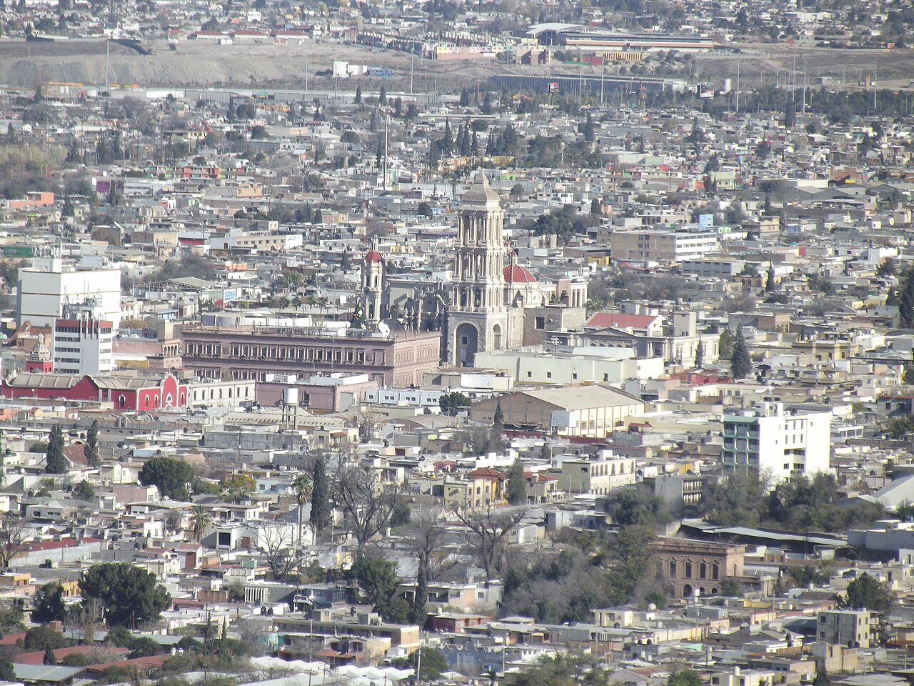 Vista del centro histórico de Saltillo desde el Mirador del Cristo de las Galeras