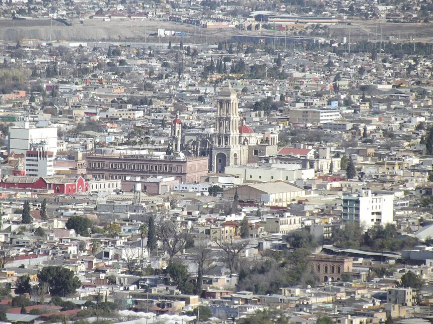 Vista del centro histórico de Saltillo, Coahuila, desde el Mirador del Cristo de las Galeras